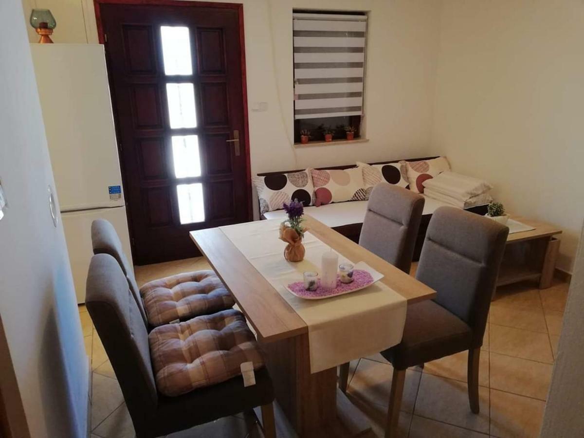 Apartman Pajo Seline Extérieur photo